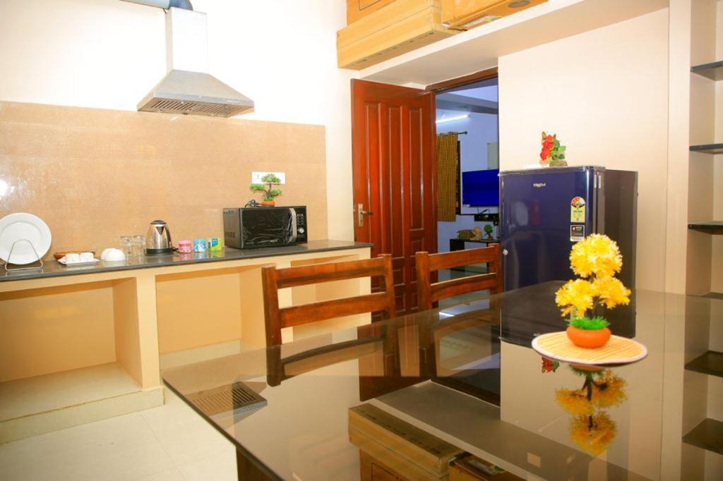 Mp Villa - Lovely Furnished Appartment Пондичери Екстериор снимка